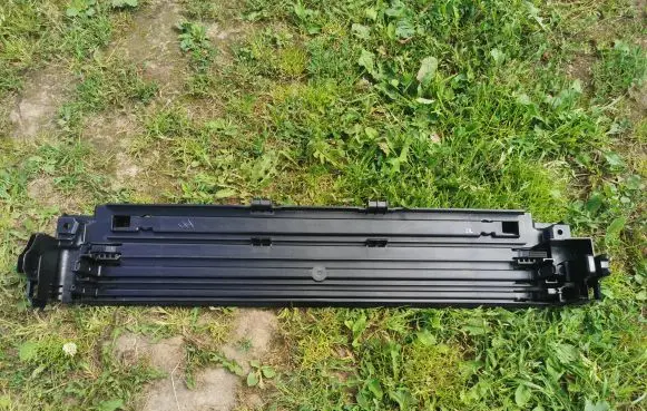 Land Rover Range Rover Evoque L551 Radiator support slam panel bracket M8E28226AD