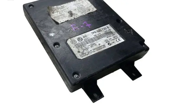 Volkswagen PASSAT B7 Bluetooth control unit module 7P6035730B 100022400109