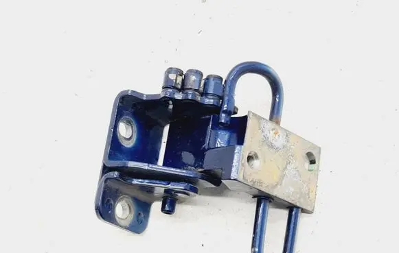 Front door lower hinge