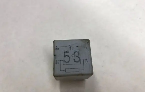 Skoda Octavia Mk2 (1Z) Other relay 141951253B 20240072