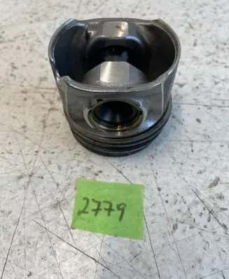 Mercedes-Benz Sprinter W906 Piston 174831118