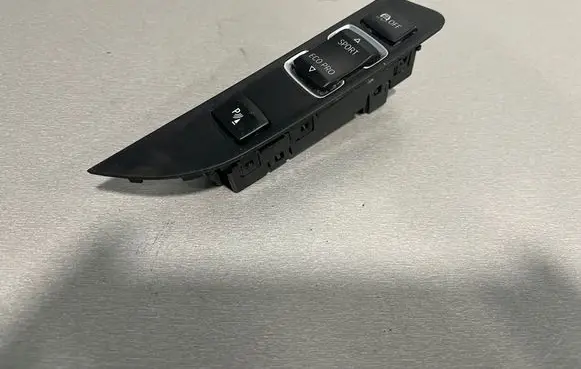 BMW 4 F32 F33 Parking (PDC) sensor switch 9252921