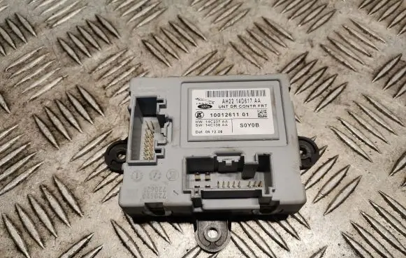 Jaguar XF X250 Door control unit/module AH2214D617AA
