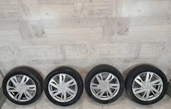 Toyota Aygo AB40 R15 alloy rim 
