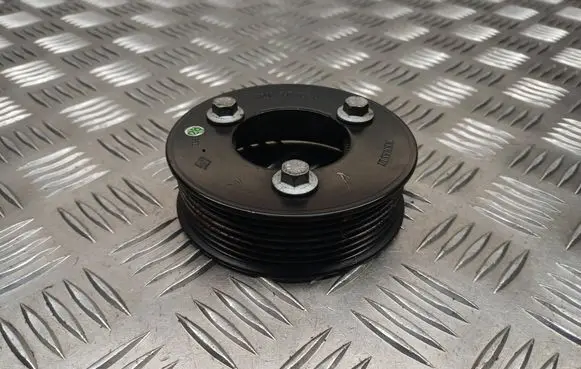 Renault Scenic II - Grand scenic II Water pump pulley 8200357354D