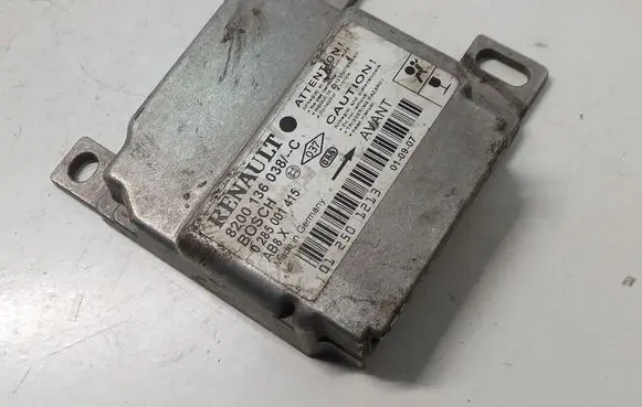 Renault Clio II Airbag control unit/module 8200136038