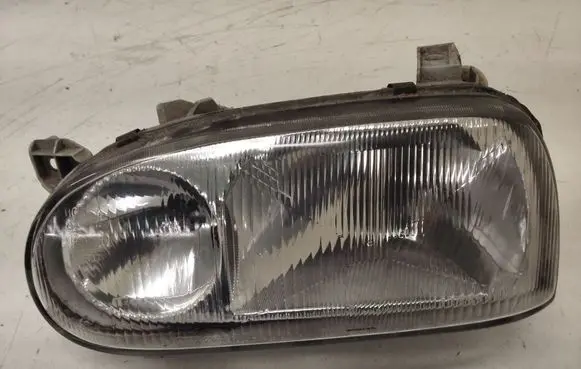 Volkswagen Golf III Headlight/headlamp 084411115