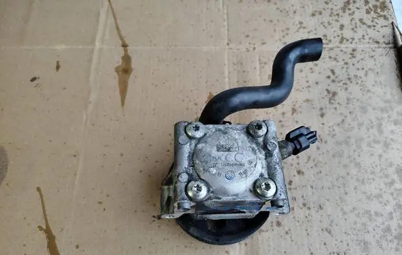 Power steering pump
