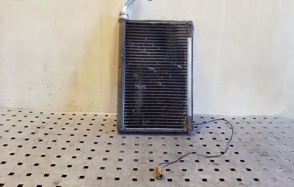Air conditioning (A/C) radiator (interior)