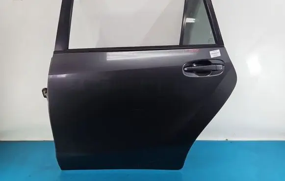 Toyota Verso Rear door IMPRK1593519