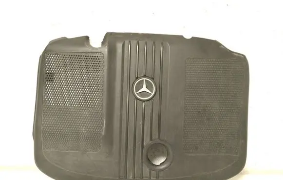 Mercedes-Benz C W204 Engine cover (trim) A6510101467