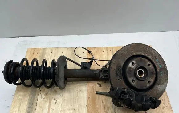 Citroen DS4 Front wheel hub spindle knuckle