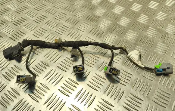 Opel Astra J Fuel injector wires 55567239
