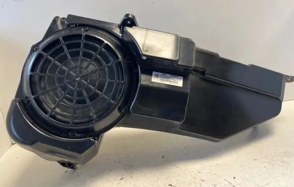 Audi A7 S7 4G Subwoofer speaker 4G9035382A