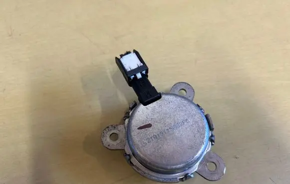 Camshaft pulley/ VANOS