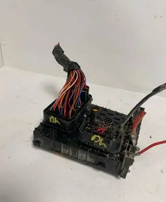 Volkswagen Golf Plus Fuse module 1K0937124K