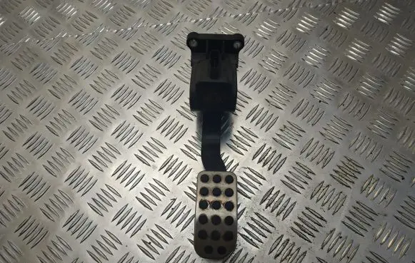 Mercedes-Benz Vito Viano W447 Accelerator throttle pedal A4473000300