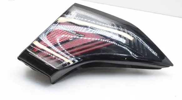 Hyundai Ioniq Tailgate rear/tail lights 92404G2200