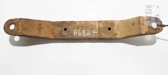 Opel Omega B2 Engine mounting bracket