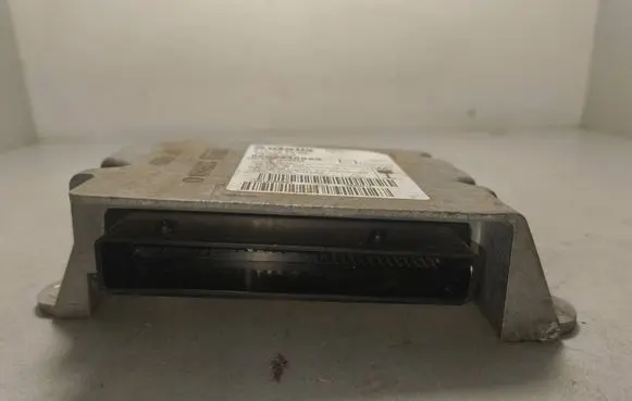Renault Master III Airbag control unit/module 611136500 8201448823 628184800A
