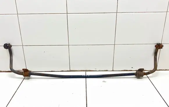 Front anti-roll bar/sway bar