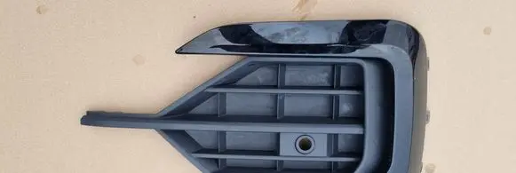 Volkswagen Touareg III Front bumper lower grill 760853663A zd-wlkp760853663A
