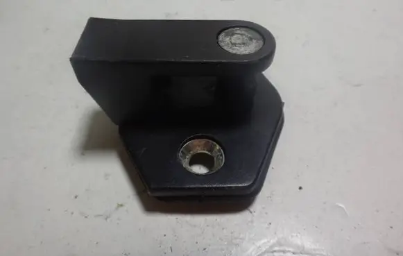 BMW 5 E39 Front door lock loop/hook striker 8176350