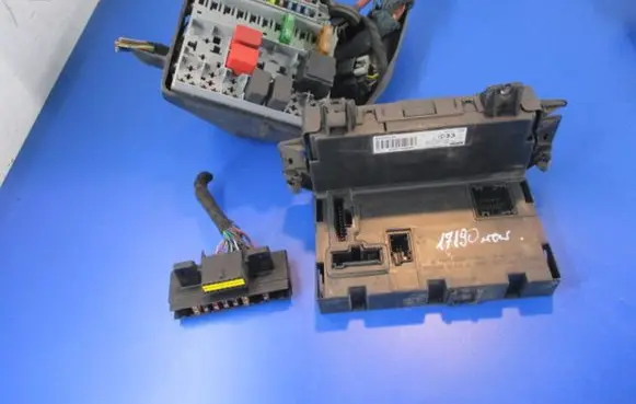 Fiat Panda 141 Fuse box set 51740048