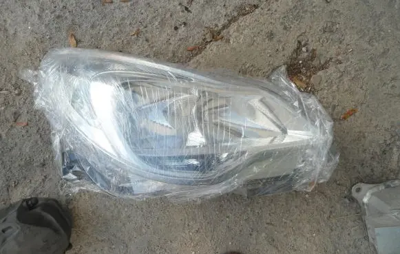 Peugeot Partner Headlight/headlamp