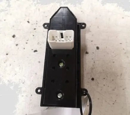 Hyundai Santa Fe Electric window control switch 371510