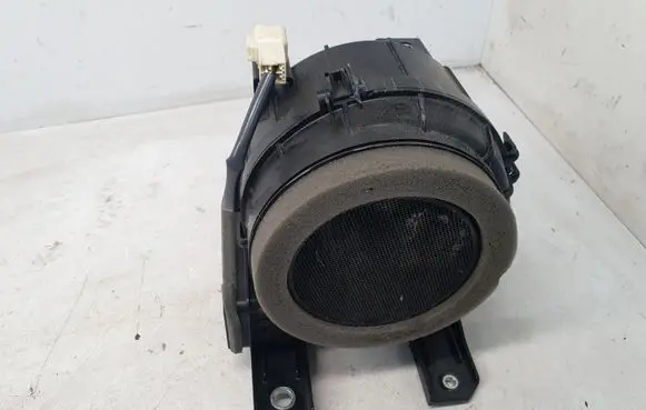 Toyota Yaris Hybrid/electric vehicle battery fan G923052020