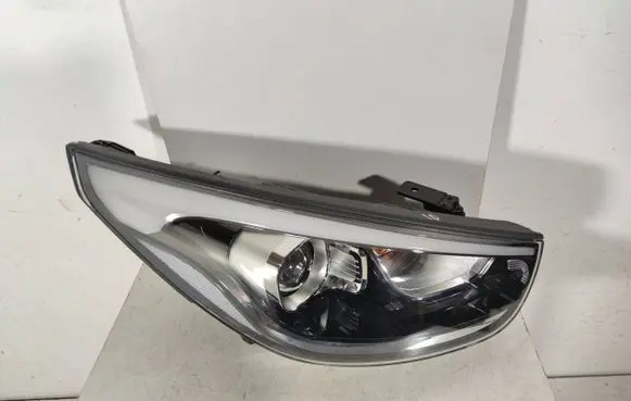 Hyundai ix35 Headlight/headlamp 921022SXXX 921022YXXX
