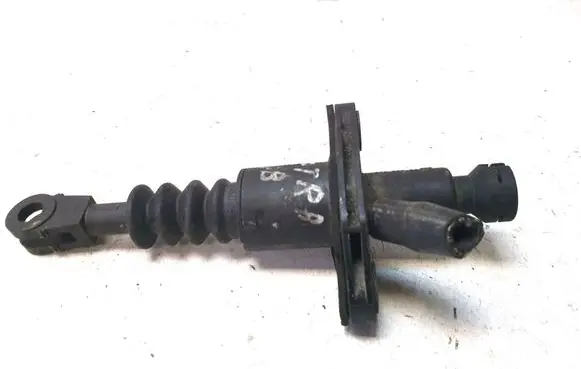 Opel Vectra B Clutch slave cylinder KG15500TP01