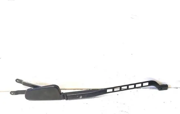 Front wiper blade arm