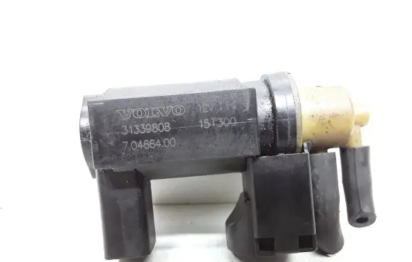 Volvo V70 Turbo solenoid valve 31339808 70466400