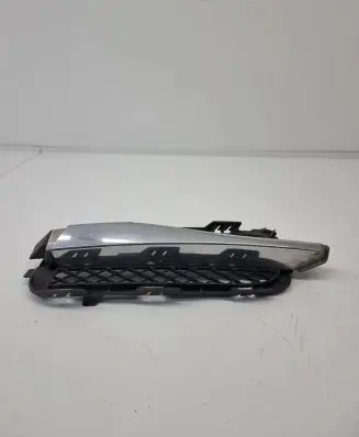 Jaguar XF Front bumper lower grill 8X2315K233BC