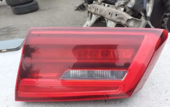 BMW 5 G30 G31 Tailgate rear/tail lights 7376474
