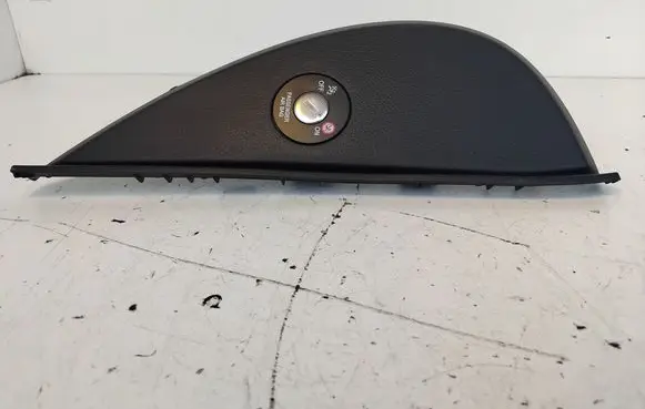 KIA Sportage Dashboard side end trim 847663U000