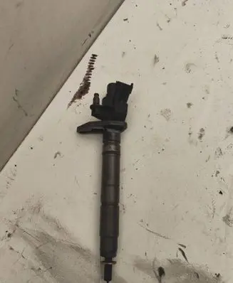 Jaguar XF X250 Fuel injector 9X2Q9K546DB