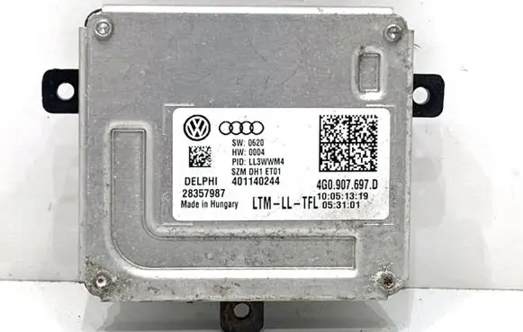 Audi A4 S4 B8 8K Voltage converter/converter module 4G0907697D