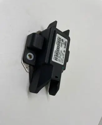 Audi A6 S6 C5 4B ESP acceleration yaw rate sensor 4B0907637A