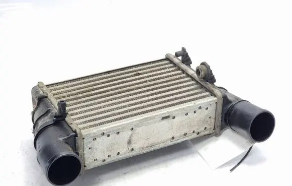 Volkswagen PASSAT B5 Intercooler radiator 058145805A
