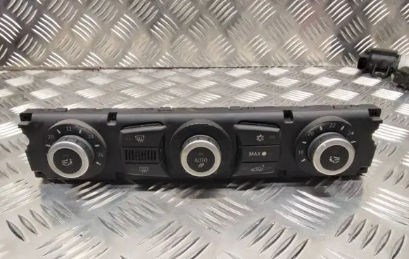 BMW 5 E60 E61 Climate control unit 9177717