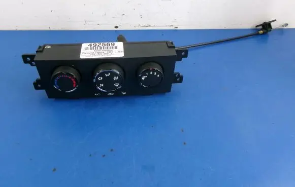 Chevrolet Captiva Climate control unit 96820193