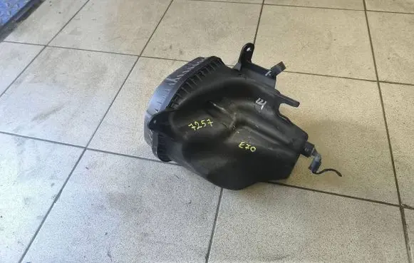 BMW X5M E70 Coolant expansion tank/reservoir 8621092 PA66GF30 108341