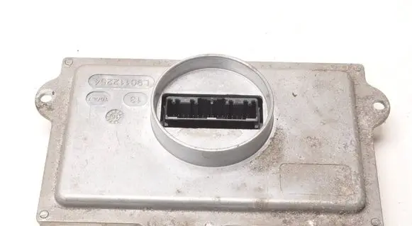 Volvo S90, V90 LED ballast control module 31446805