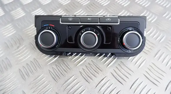 Volkswagen PASSAT B7 Climate control unit 7N0907426K