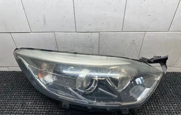 Renault Captur Headlight/headlamp
