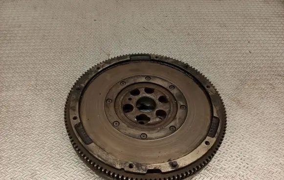Volkswagen Golf IV Dual mass flywheel 038105266B