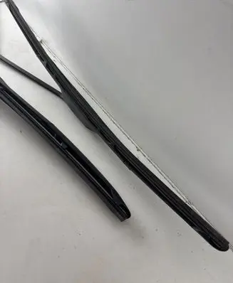 BMW X5 F15 Headlight wiper blade set 7304069 7304071